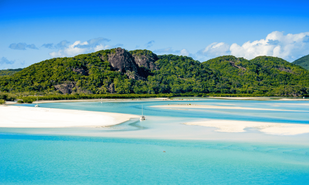 Airlie beach Sailing tour